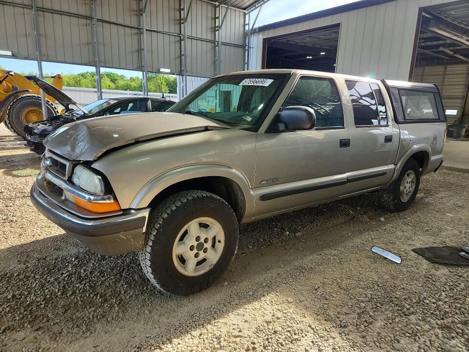 2002 CHEVROLET S-10 Pickup