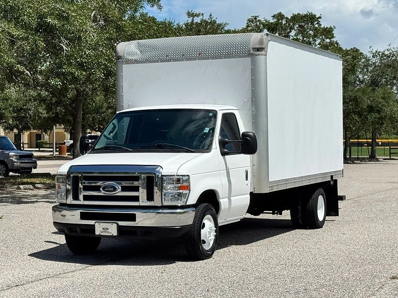 2019 FORD E-350