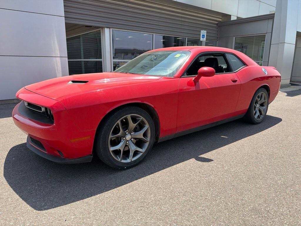 2016 DODGE Challenger