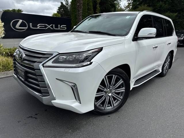 2017 LEXUS LX