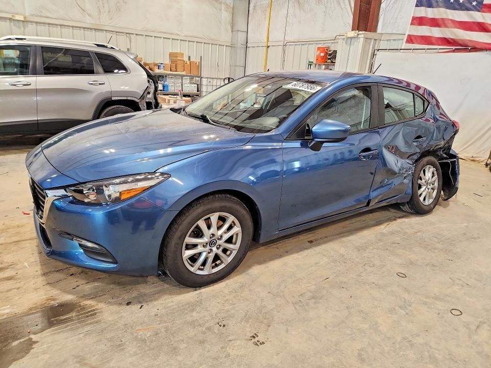 2017 MAZDA Mazda3