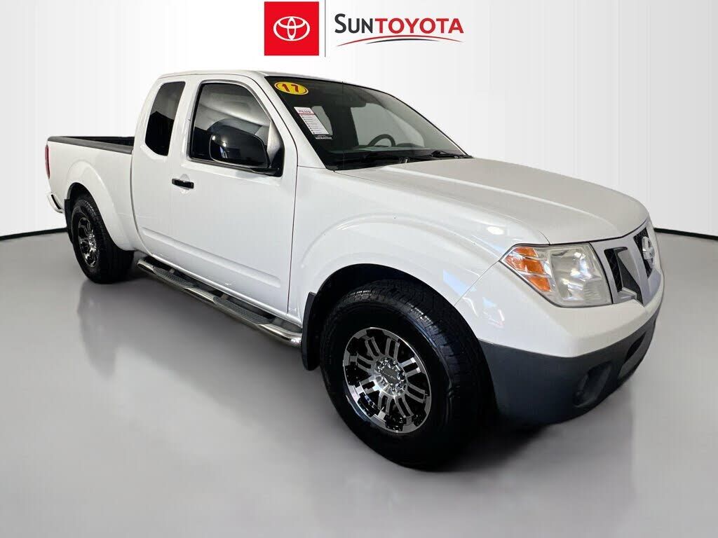 2017 NISSAN Frontier