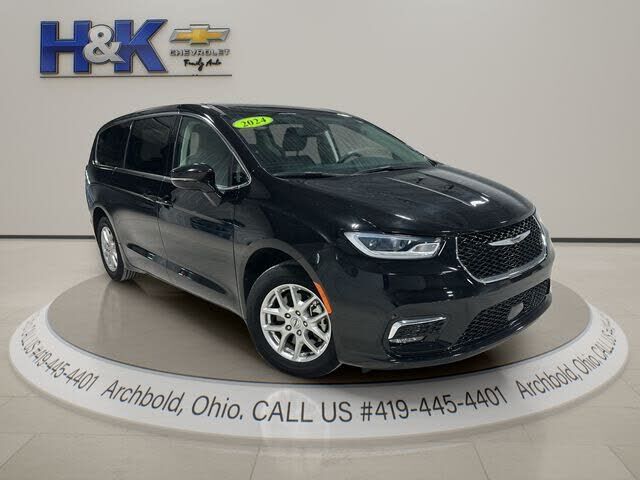 2024 CHRYSLER Pacifica