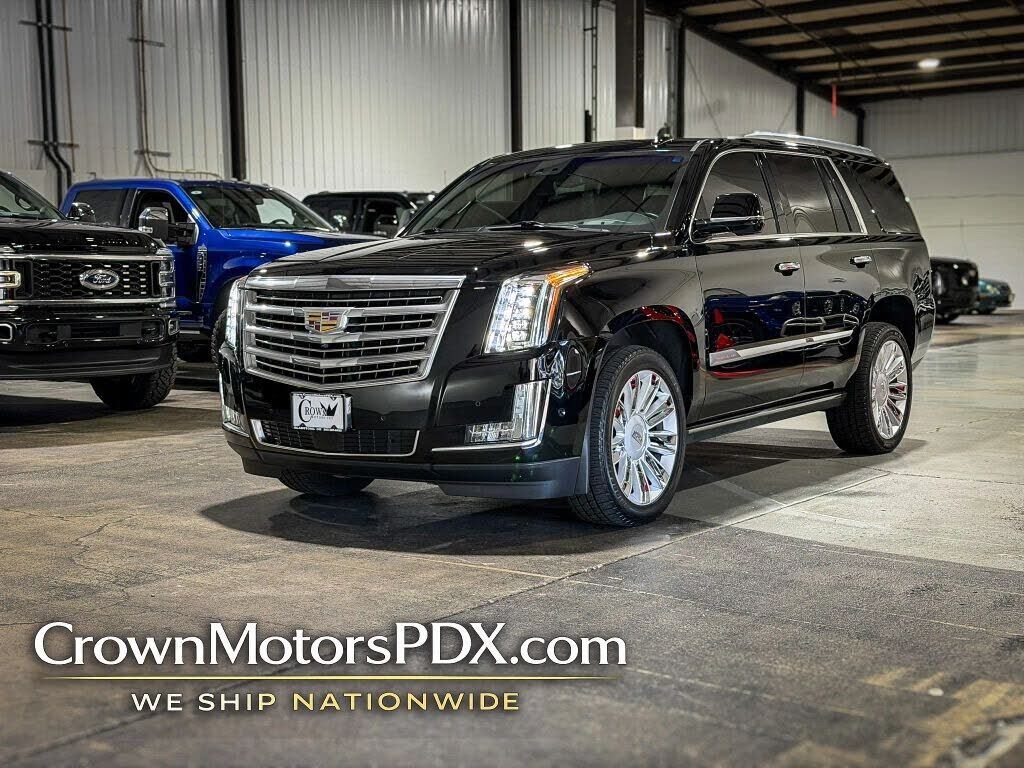 2019 CADILLAC Escalade