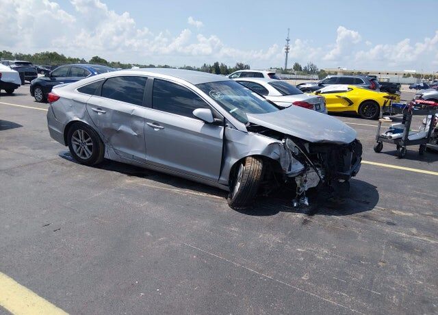 2017 HYUNDAI Sonata