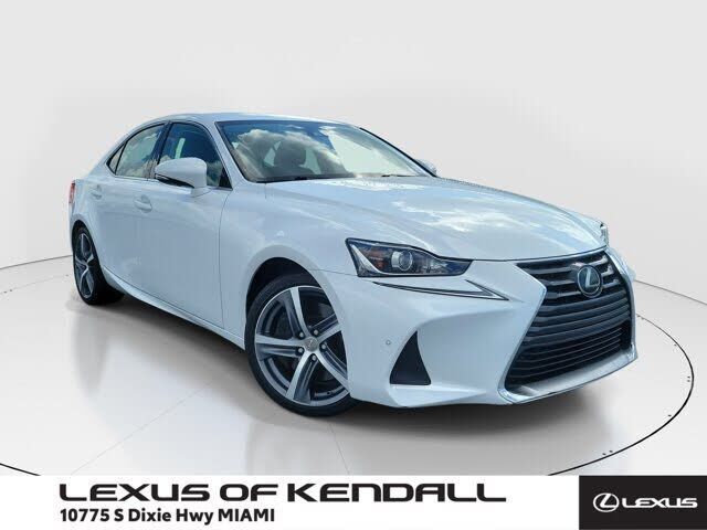2019 LEXUS IS