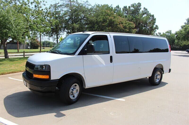 2025 CHEVROLET Express