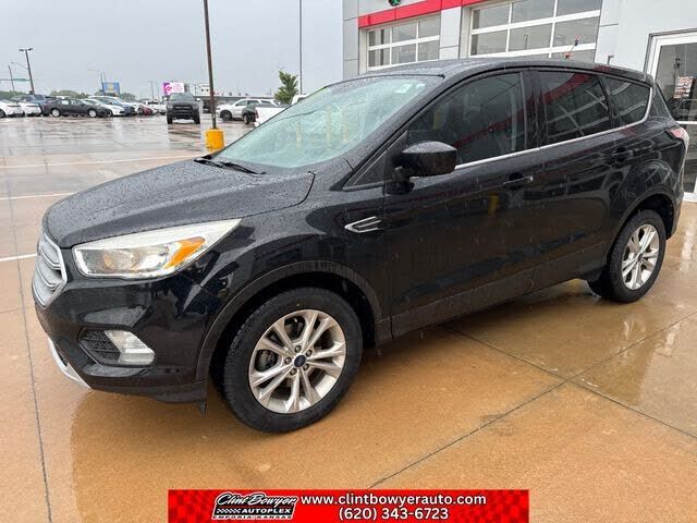 2017 FORD Escape
