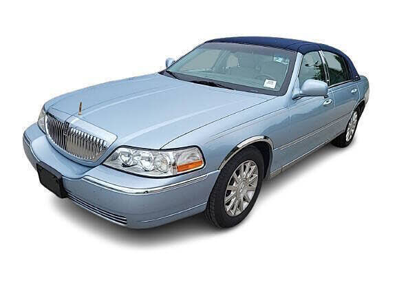 2006 LINCOLN Town Car
