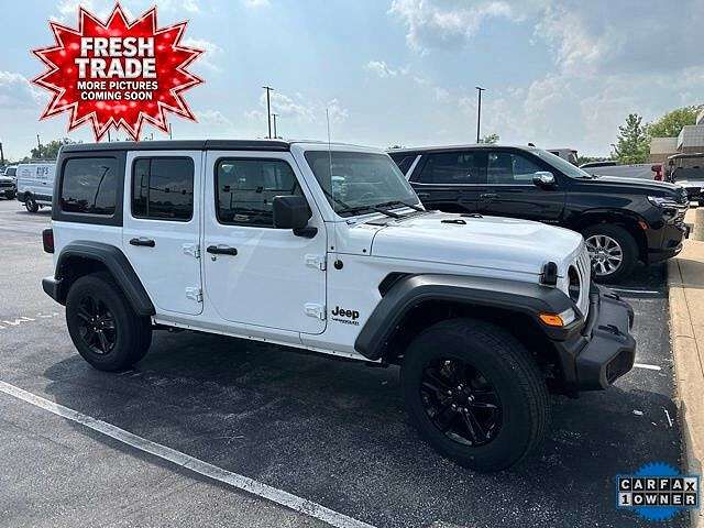 2022 JEEP Wrangler