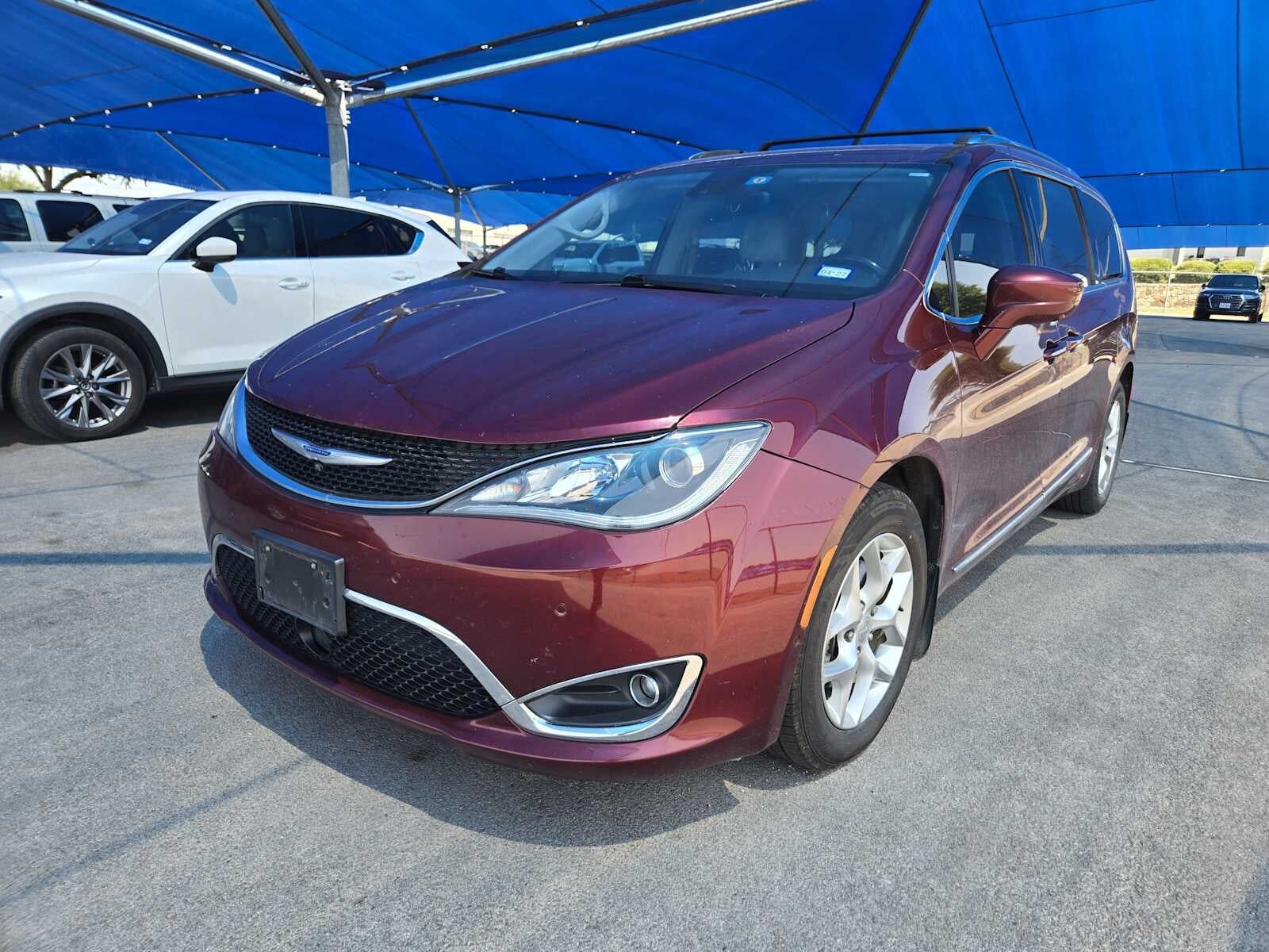 2019 CHRYSLER Pacifica