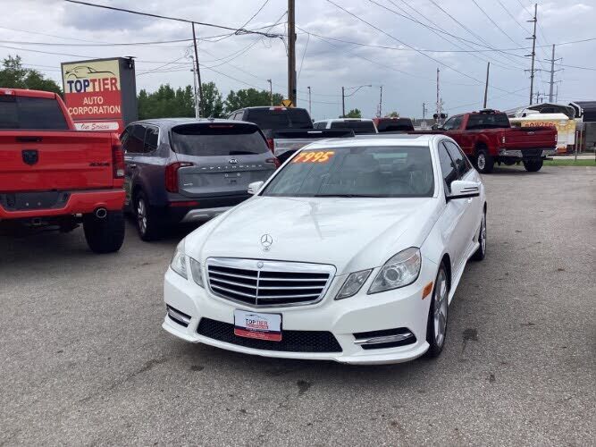 2013 MERCEDES-BENZ E-Class