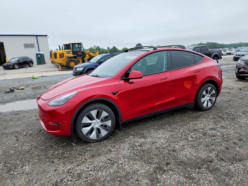 2023 TESLA Model Y