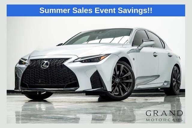 2024 LEXUS IS