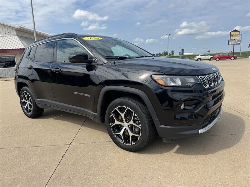 2024 JEEP Compass