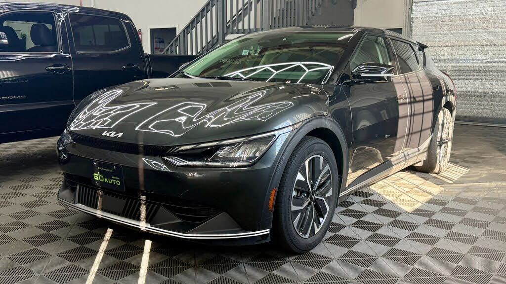 2024 KIA EV6