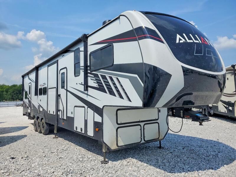 2021 ALLIANCE RV Valor