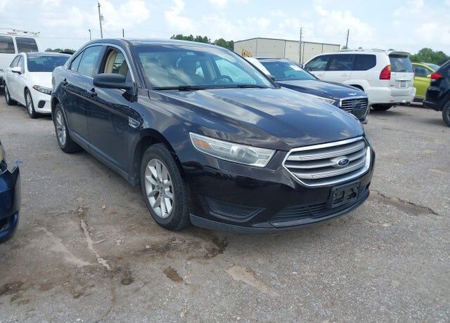 2013 FORD Taurus