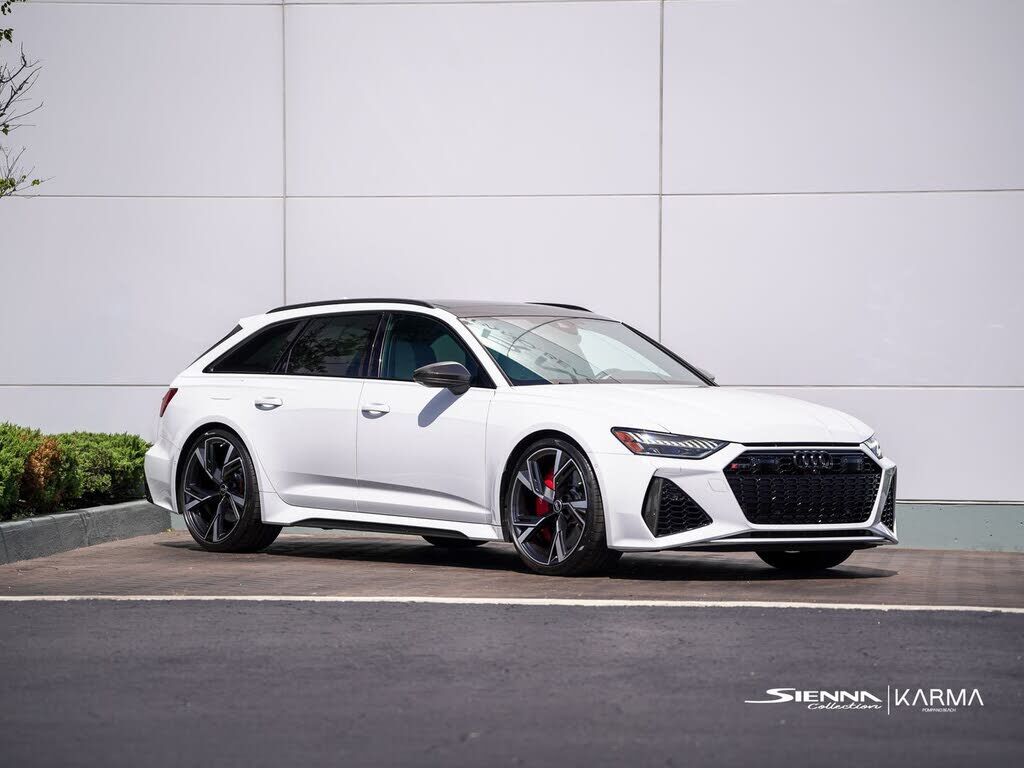 2022 AUDI RS6