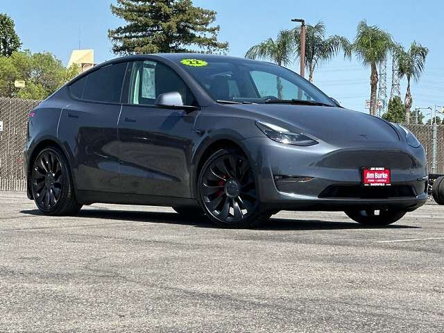 2022 TESLA Model Y