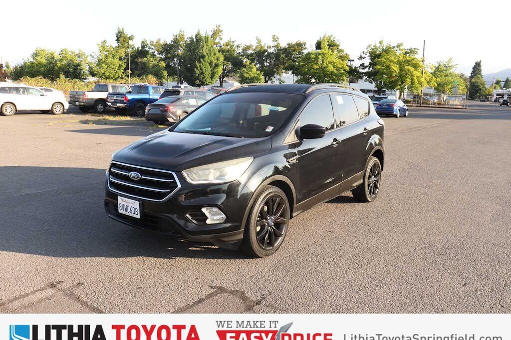 2018 FORD Escape