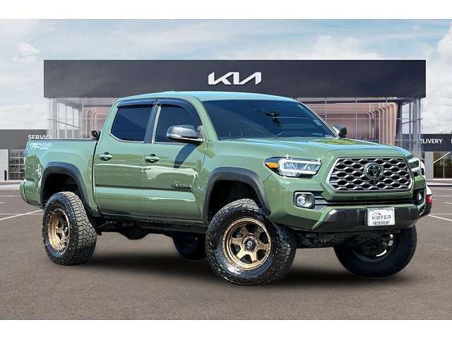 2021 TOYOTA Tacoma