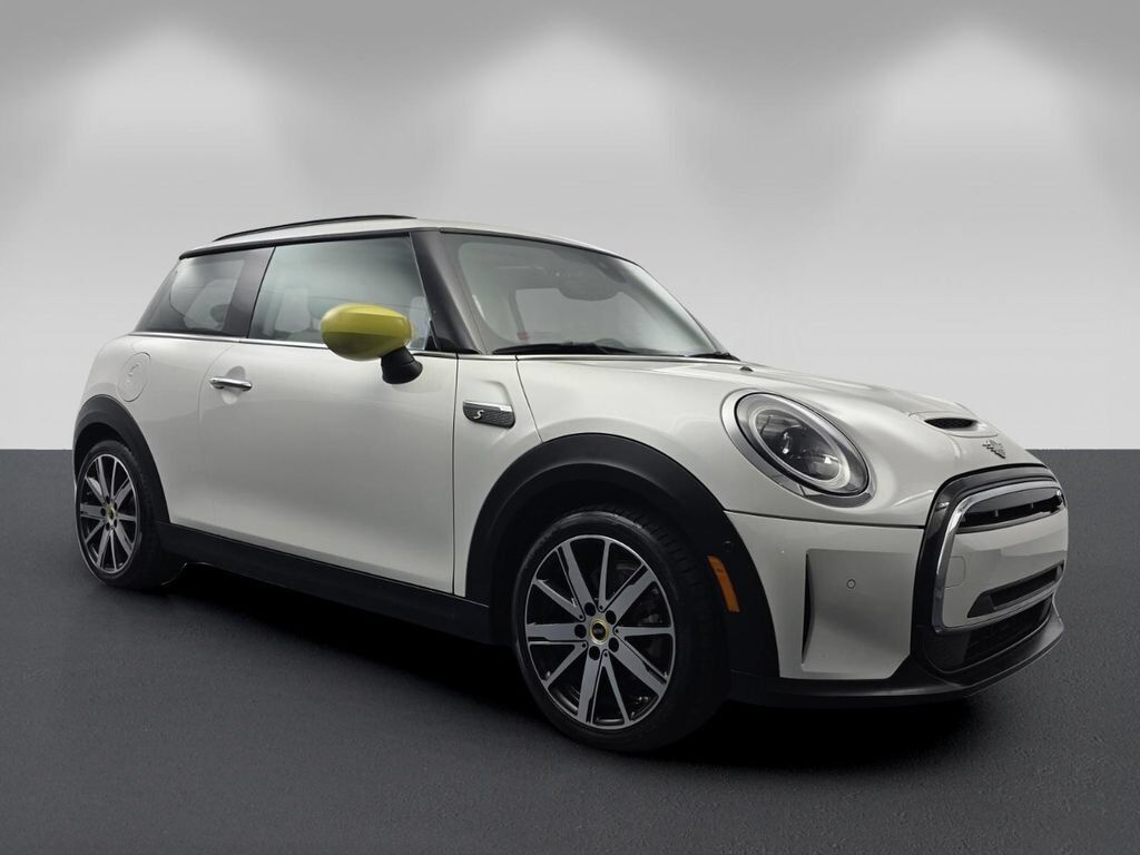 2024 MINI Hardtop
