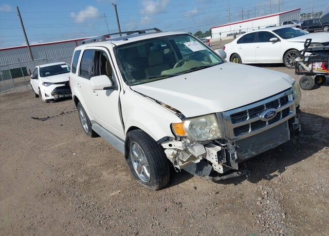 2011 FORD Escape