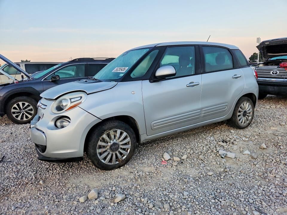 2014 FIAT 500L