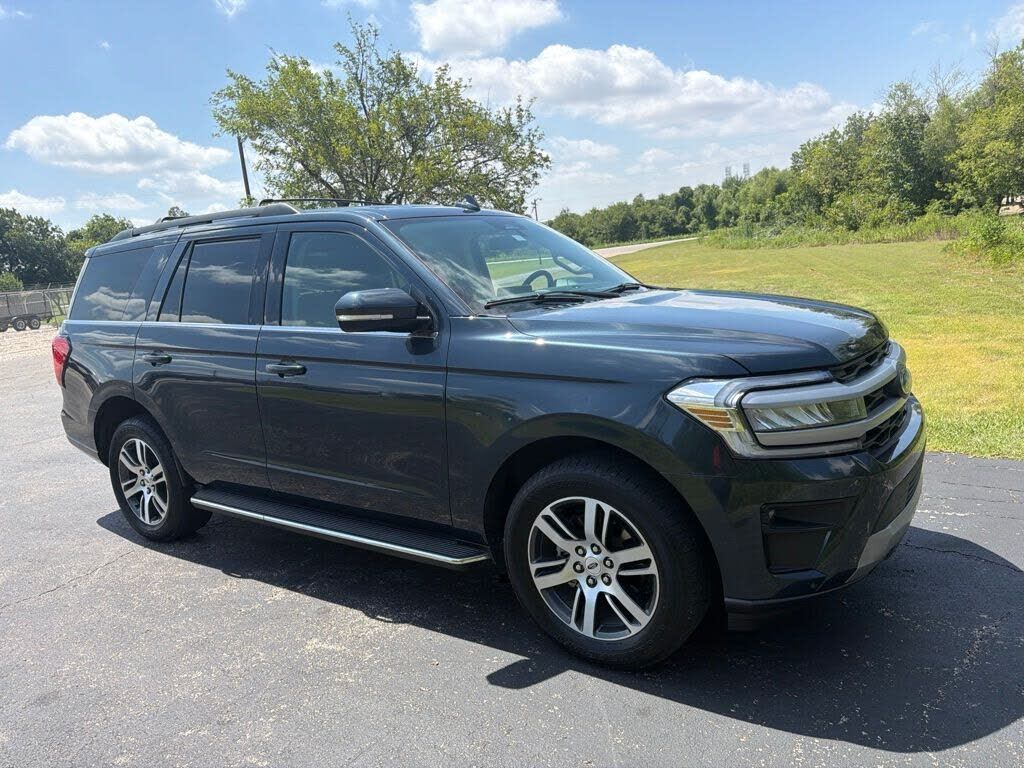 2022 FORD Expedition