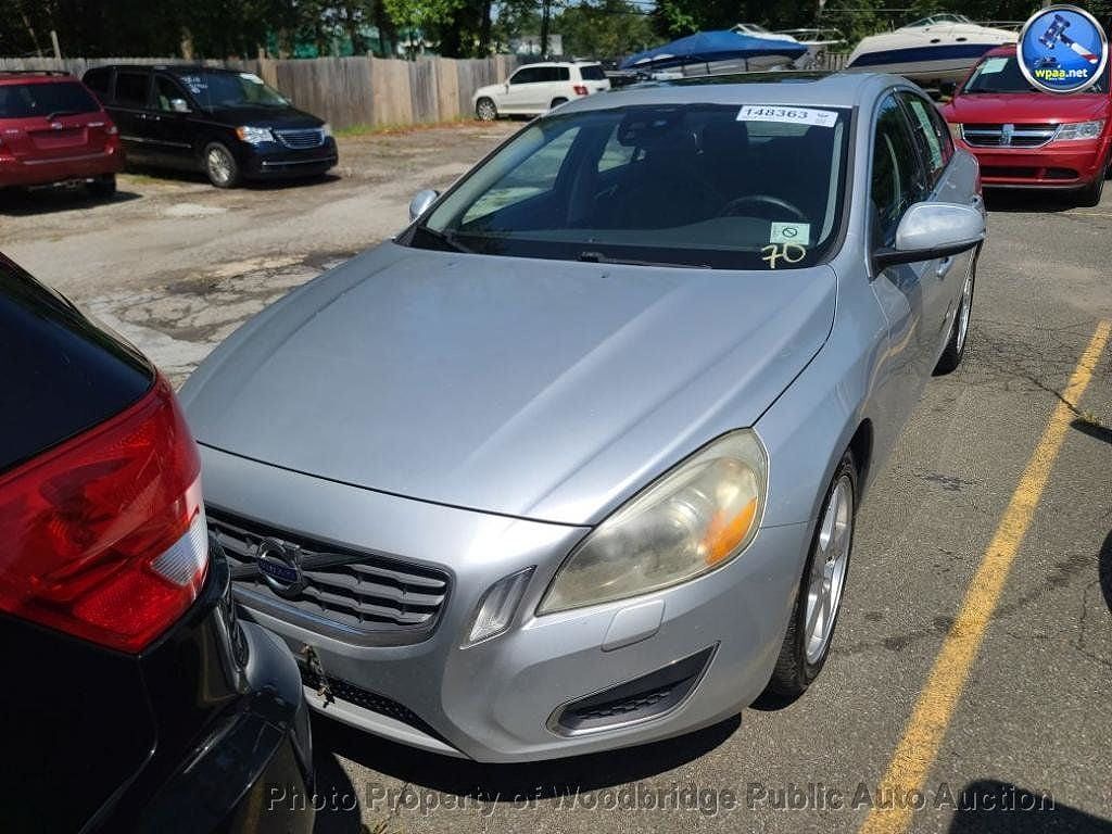 2012 VOLVO S60