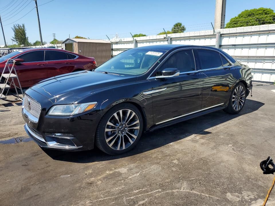 2017 LINCOLN Continental