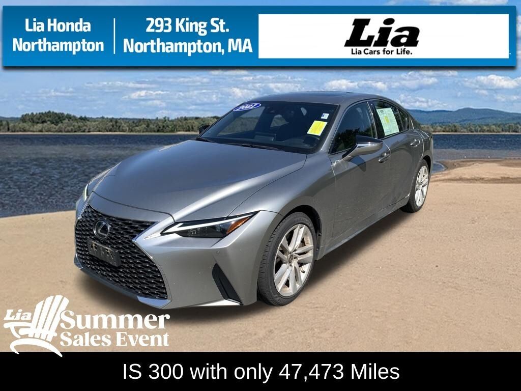 2021 LEXUS IS