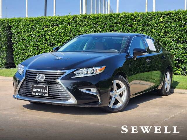 2018 LEXUS ES