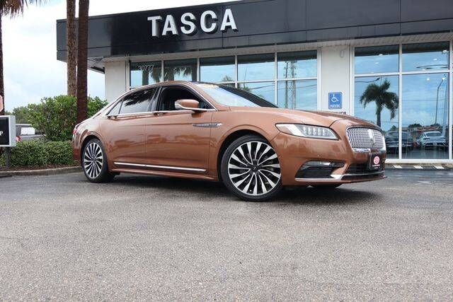 2017 LINCOLN Continental
