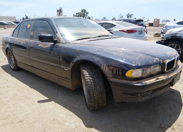 2001 BMW 7 Series