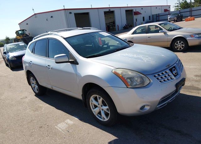 2010 NISSAN Rogue