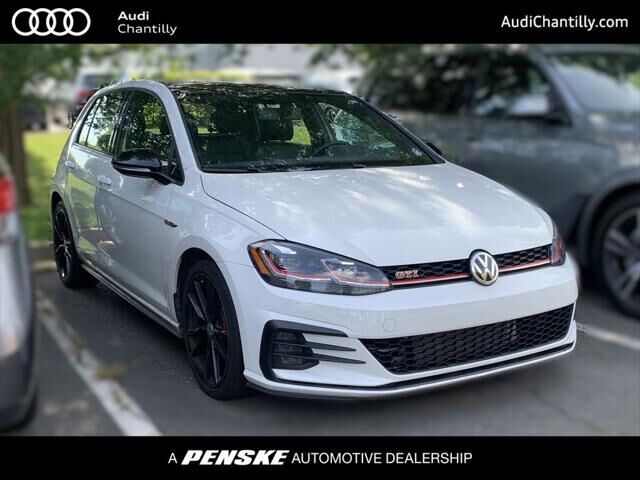 2021 VOLKSWAGEN Golf GTI