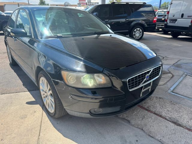 2004 VOLVO S40