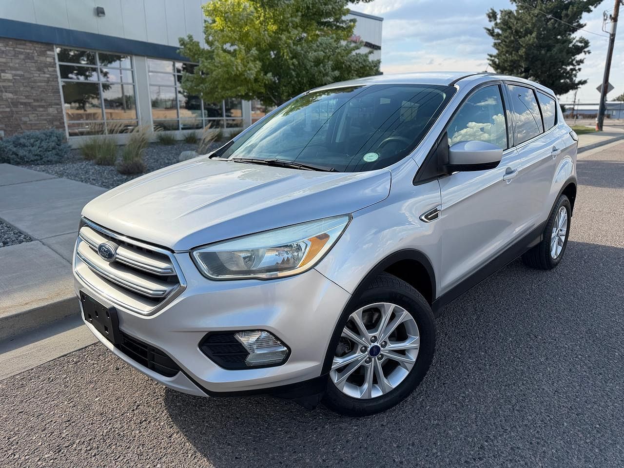 2017 FORD Escape