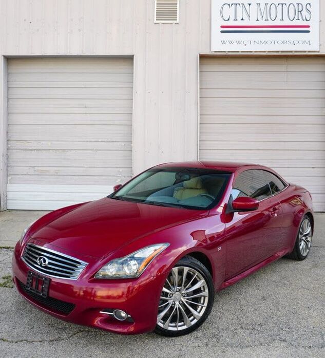 2015 INFINITI Q60
