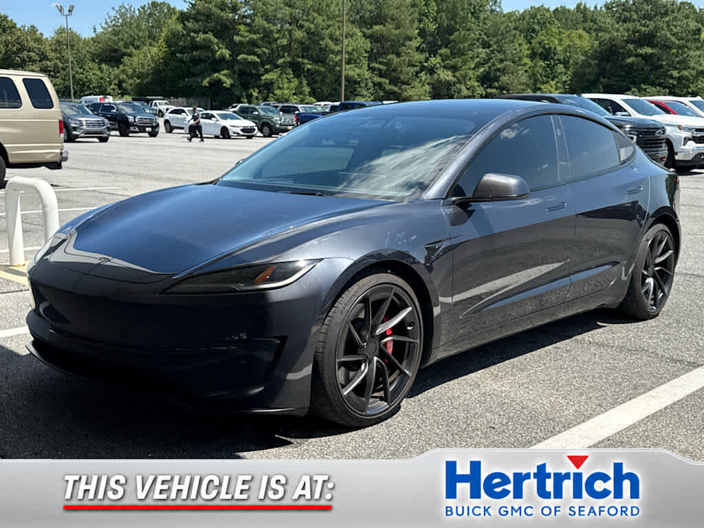 2025 TESLA Model 3
