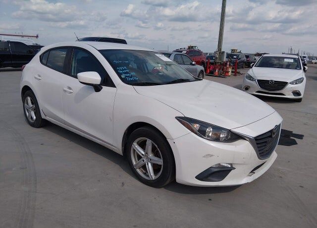 2014 MAZDA Mazda3