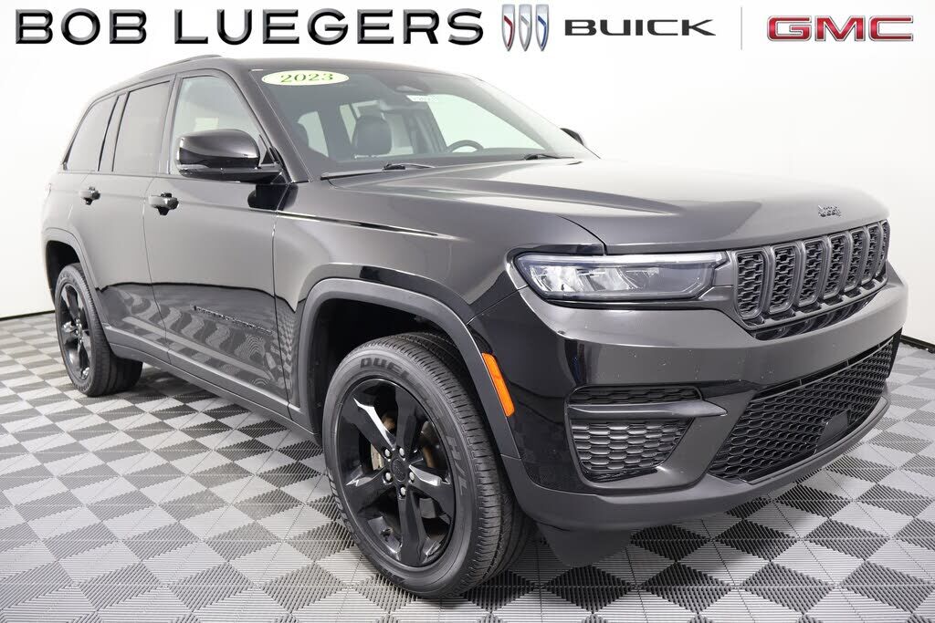 2023 JEEP Grand Cherokee