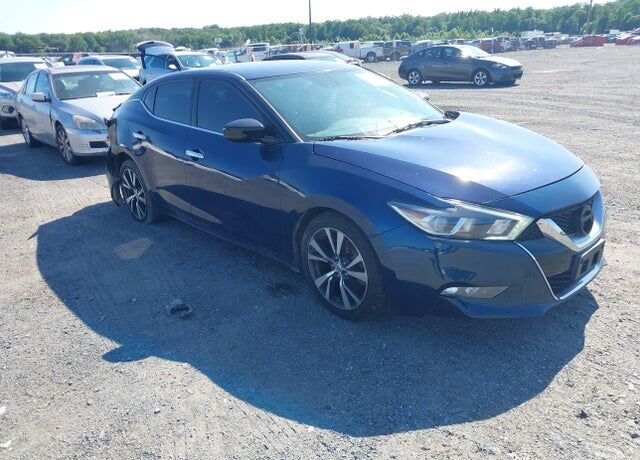2017 NISSAN Maxima