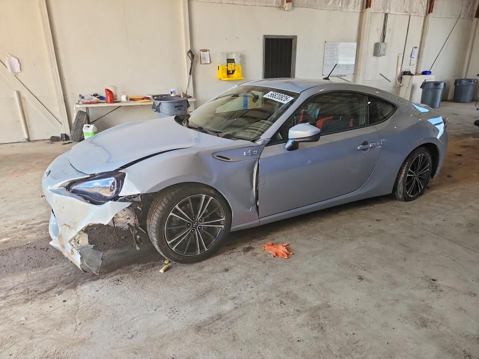 2013 TOYOTA Scion