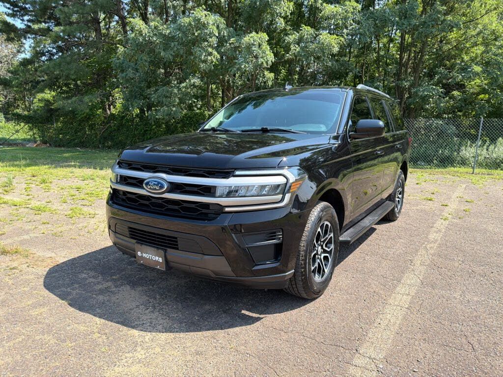 2022 FORD Expedition
