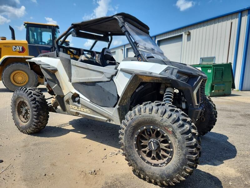 2019 POLARIS RZR