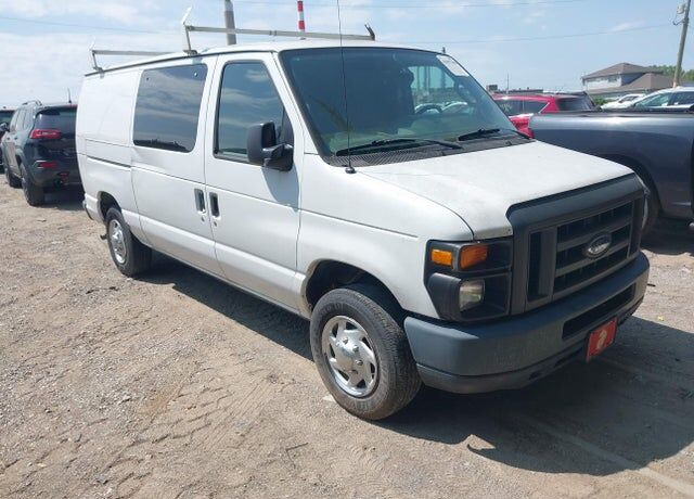 2013 FORD E-150