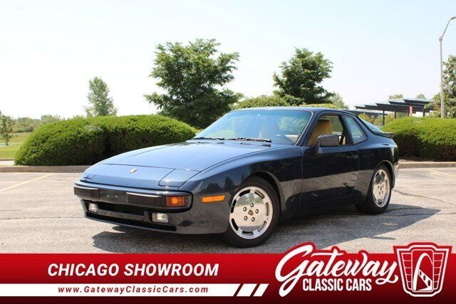 1987 PORSCHE 944
